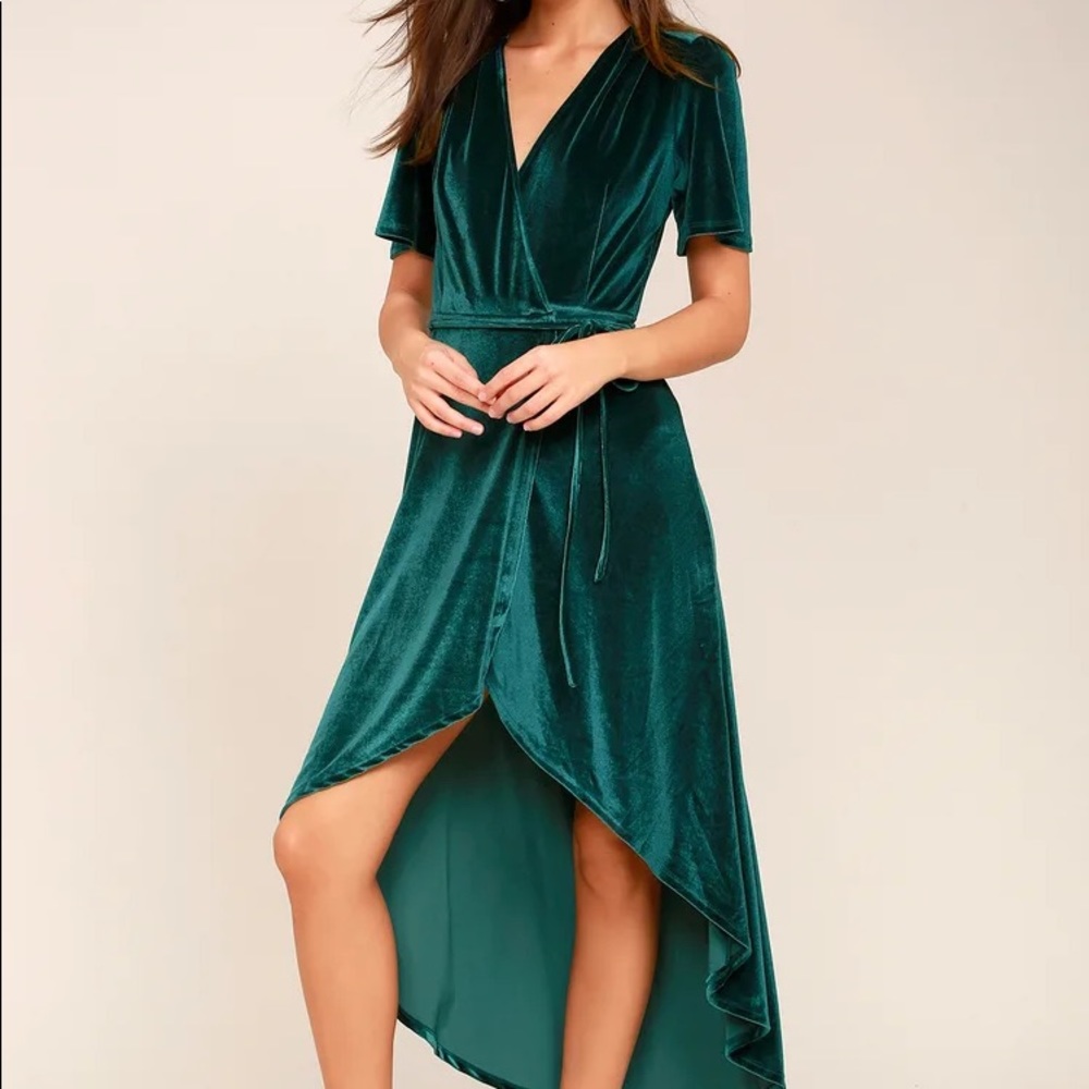 Lulu’s Velvet Green Dress, Size Medium, Worn Once!